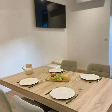 Apartmán De La Truyere *